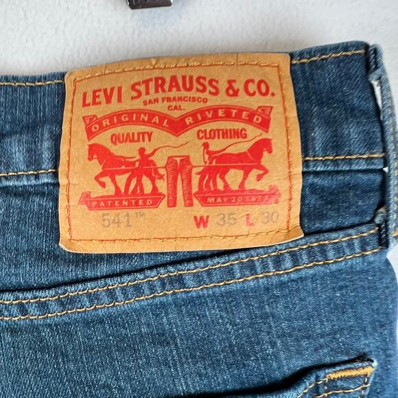 Levis‎ 541 Jeans Mens 35x30 Blue Athletic Tapered Mid Rise Stretch Denim - Picture 4 of 11